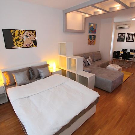 New Belgrade Apartment Neven, Parking 5 Evra Dan Exteriör bild
