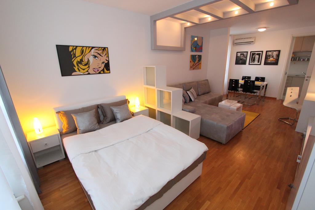New Belgrade Apartment Neven, Parking 5 Evra Dan Exteriör bild